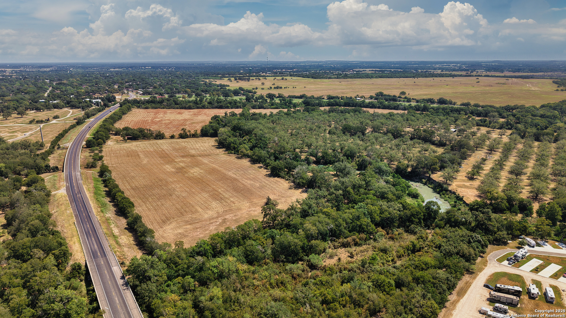 0 State Hwy 80 S Luling, TX 78648 - Photo 11 of 18 a view of a city