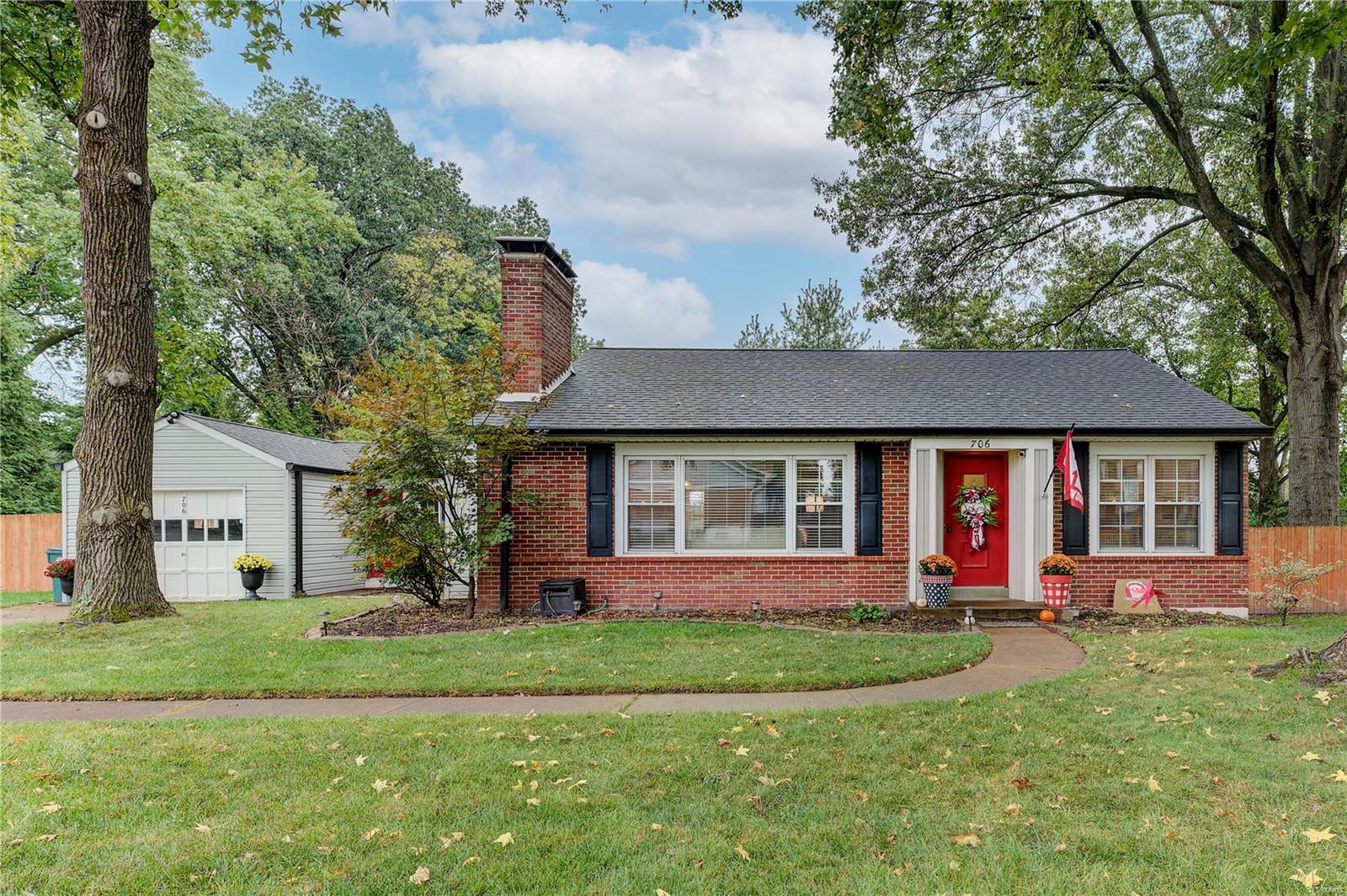706 Dougherty Ferry Road St. Louis, MO 63122 - Photo 1 of 20 Gallery Image 1