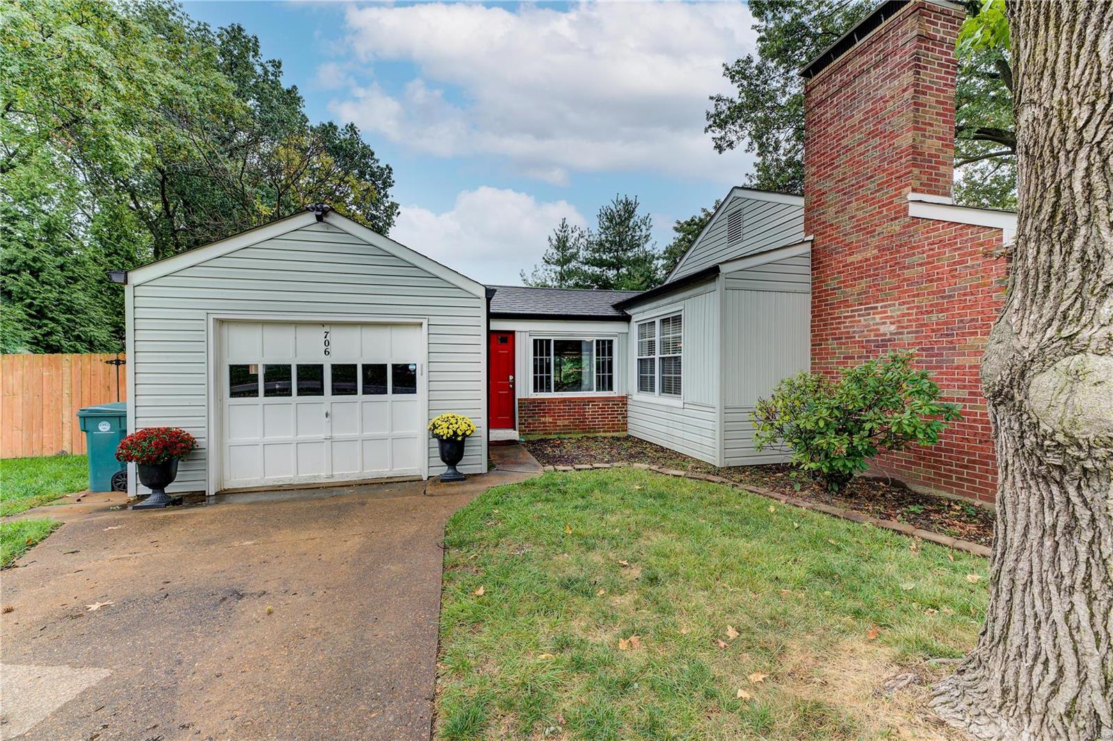 706 Dougherty Ferry Road St. Louis, MO 63122 - Photo 18 of 20 Gallery Image 18