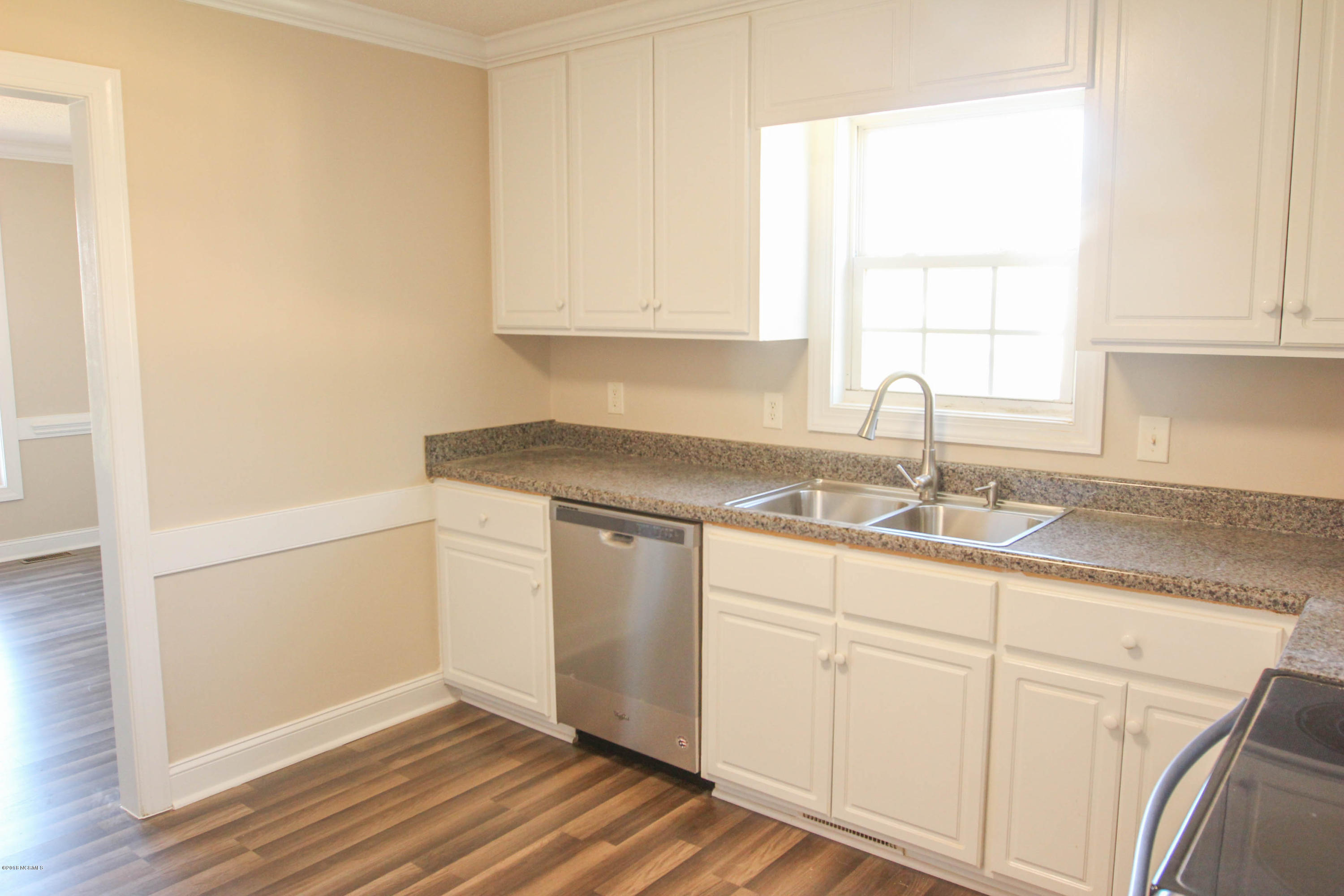 5537 Scuppernong Road Wilson, NC 27893 - Photo 9 of 24 IMG_7693-2