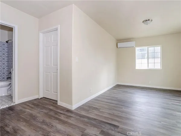 $2,000 | 12971 Montford Street, Pacoima, CA 91331