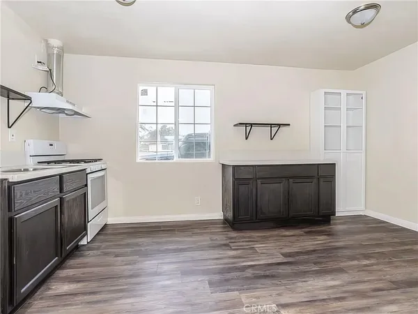 $2,000 | 12971 Montford Street, Pacoima, CA 91331