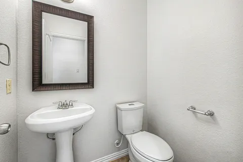 $460,000 | 2302 Blue Jay Lane, Katy, TX 77494