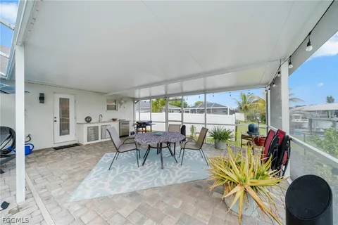 $635,900 | 1007 Southeast 23rd Avenue, Cape Coral, FL 33990