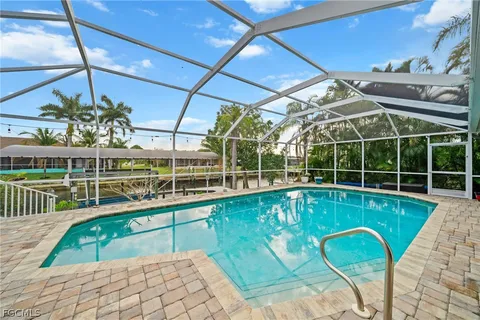 $635,900 | 1007 Southeast 23rd Avenue, Cape Coral, FL 33990