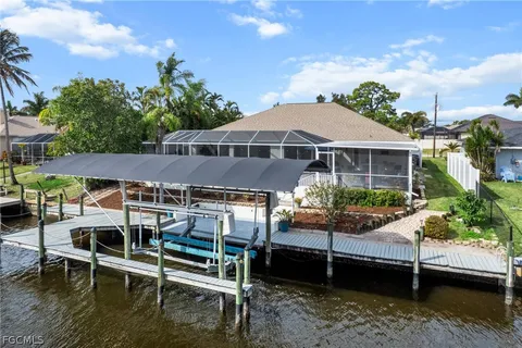 $635,900 | 1007 Southeast 23rd Avenue, Cape Coral, FL 33990