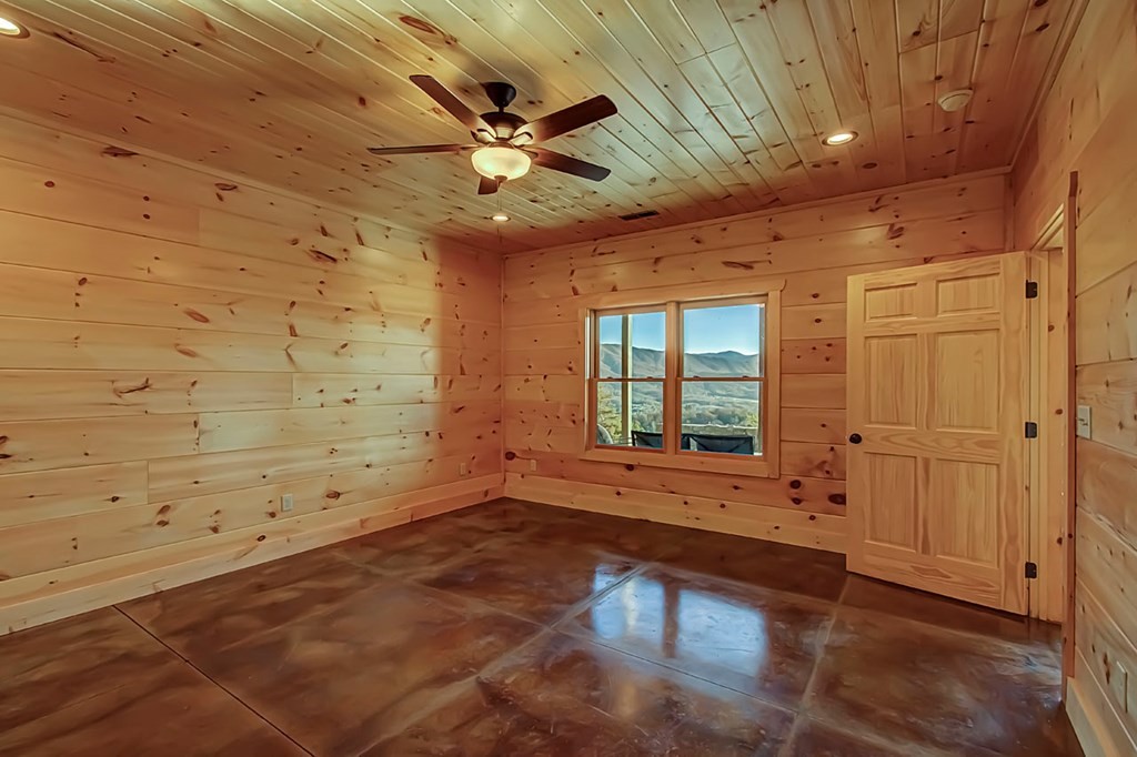 2610 Hatcher Mountain Road Sevierville, TN 37862 - Photo 63 of 72 Gallery Image 63