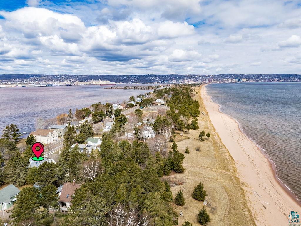 3206 Minnesota Avenue Duluth, MN 55802 - Photo 41 of 51 Coastal property offering direct access to a sandy beach and expansive water frontage