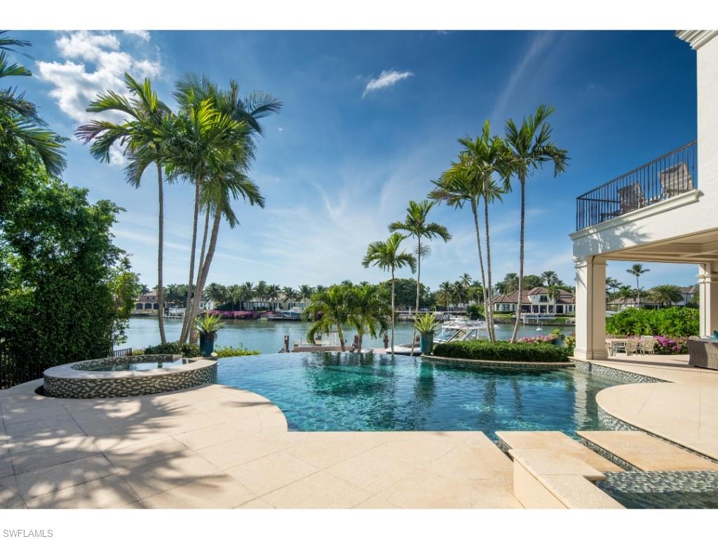 3430 Gin Lane Naples, FL 34102 - Photo 14 of 21