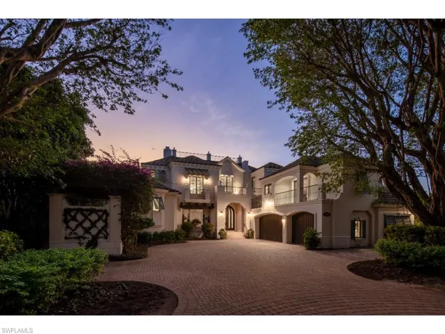 $17,900,000 | 3430 Gin Lane, Naples, FL 34102