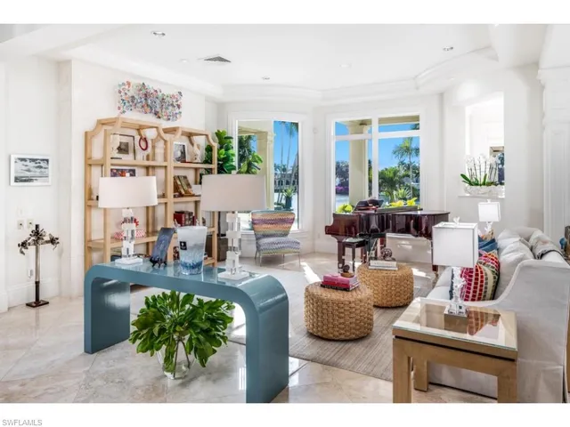 $17,900,000 | 3430 Gin Lane, Naples, FL 34102