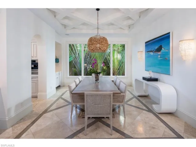 $17,900,000 | 3430 Gin Lane, Naples, FL 34102