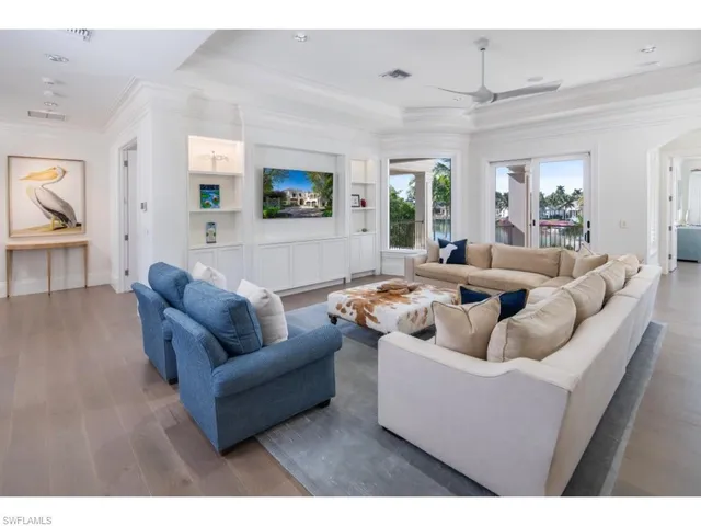 $17,900,000 | 3430 Gin Lane, Naples, FL 34102