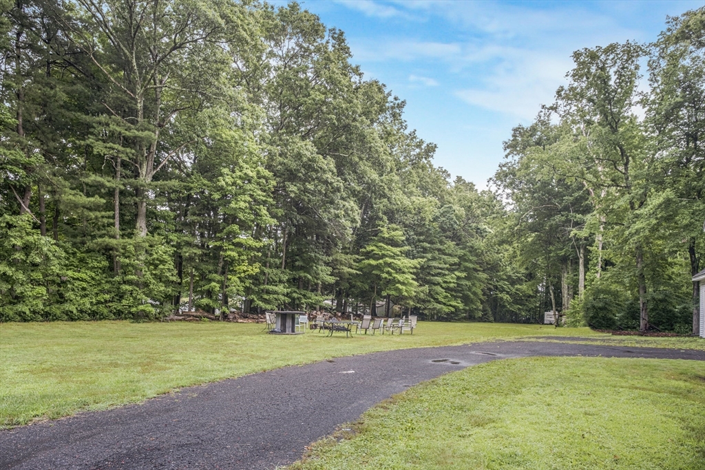 475 Somers Road East Longmeadow, MA 01028 - Photo 11 of 14