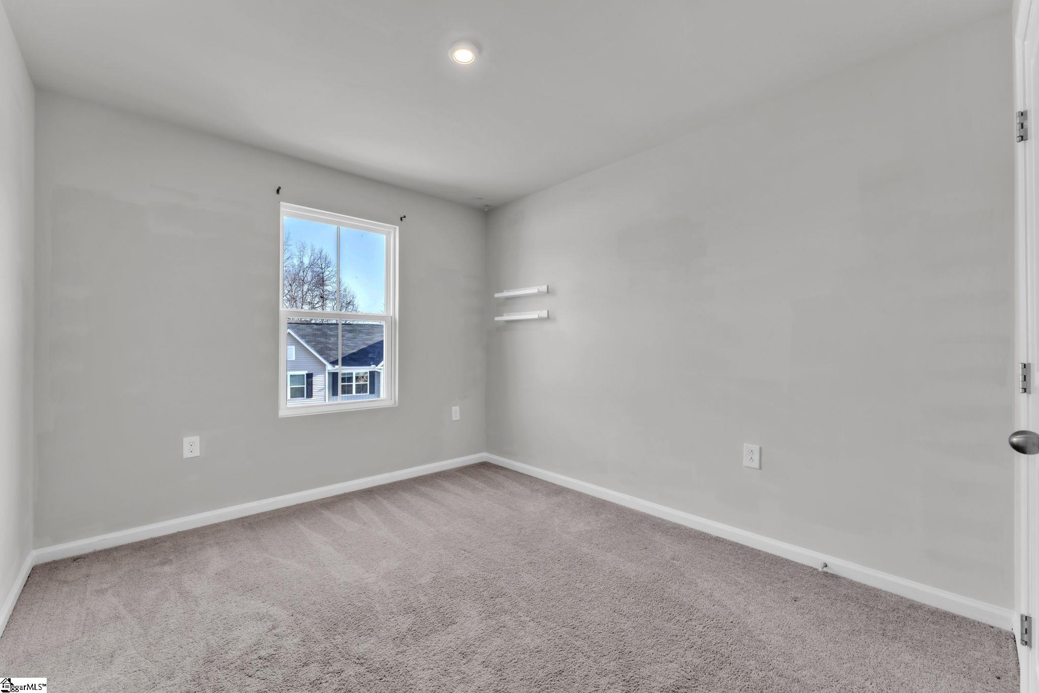 102 Englefield Drive Fountain Inn, SC 29644 - Photo 19 of 35