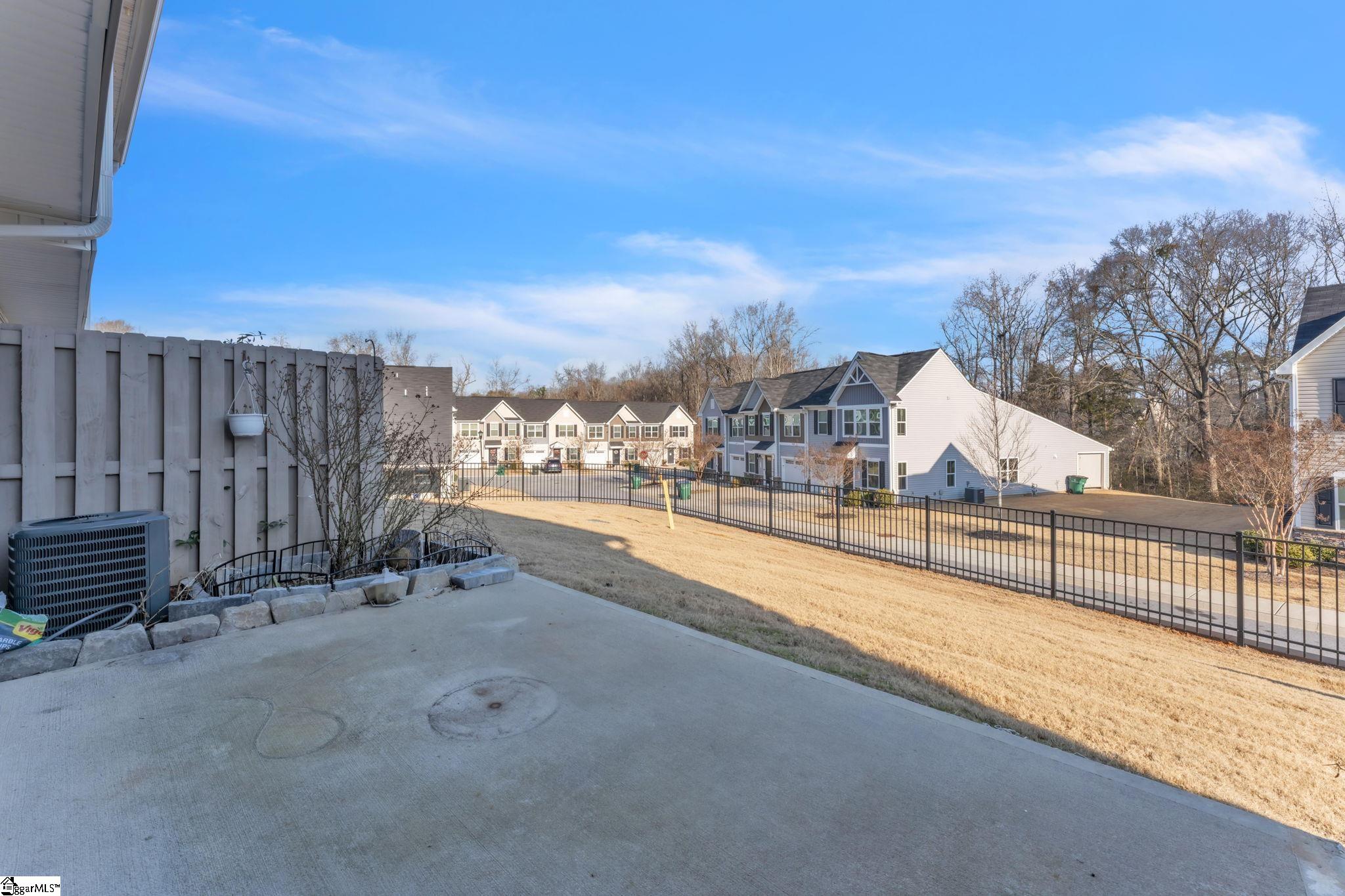 102 Englefield Drive Fountain Inn, SC 29644 - Photo 33 of 35