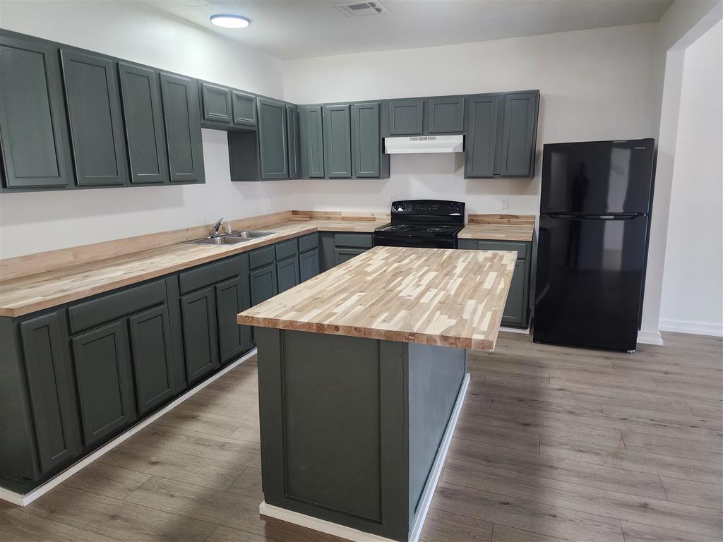706 3rd Street Jennings, LA 70546 - Photo 11 of 21