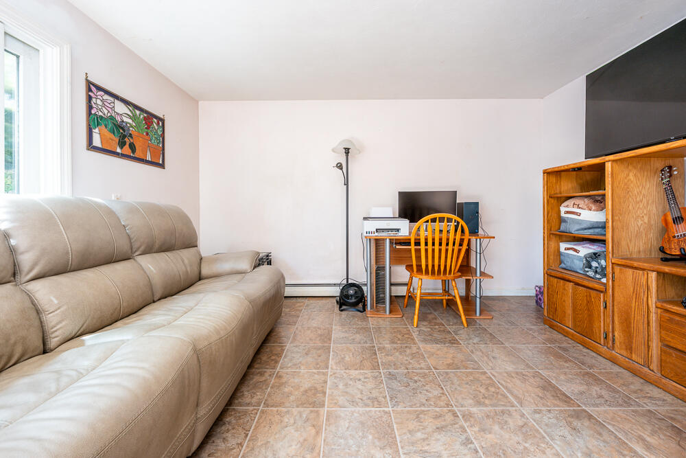 6 Santuit Pond Road Mashpee, MA 02649 - Photo 17 of 35 famroom1