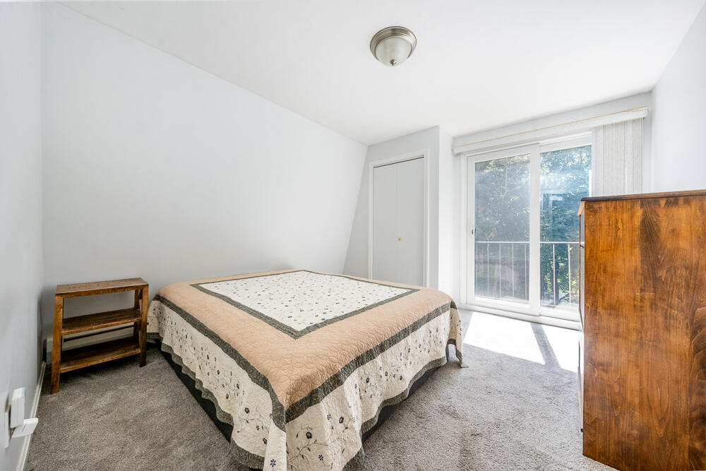 6 Santuit Pond Road Mashpee, MA 02649 - Photo 25 of 35 2ndbedroom1