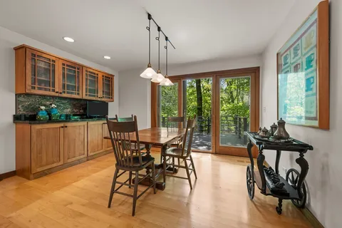 $1,245,000 | 1762 Linden Avenue, Highland Park, IL 60035