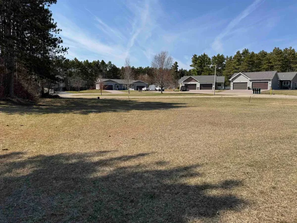 $67,000 | 315 Saddle Ridge, Portage, WI 53901