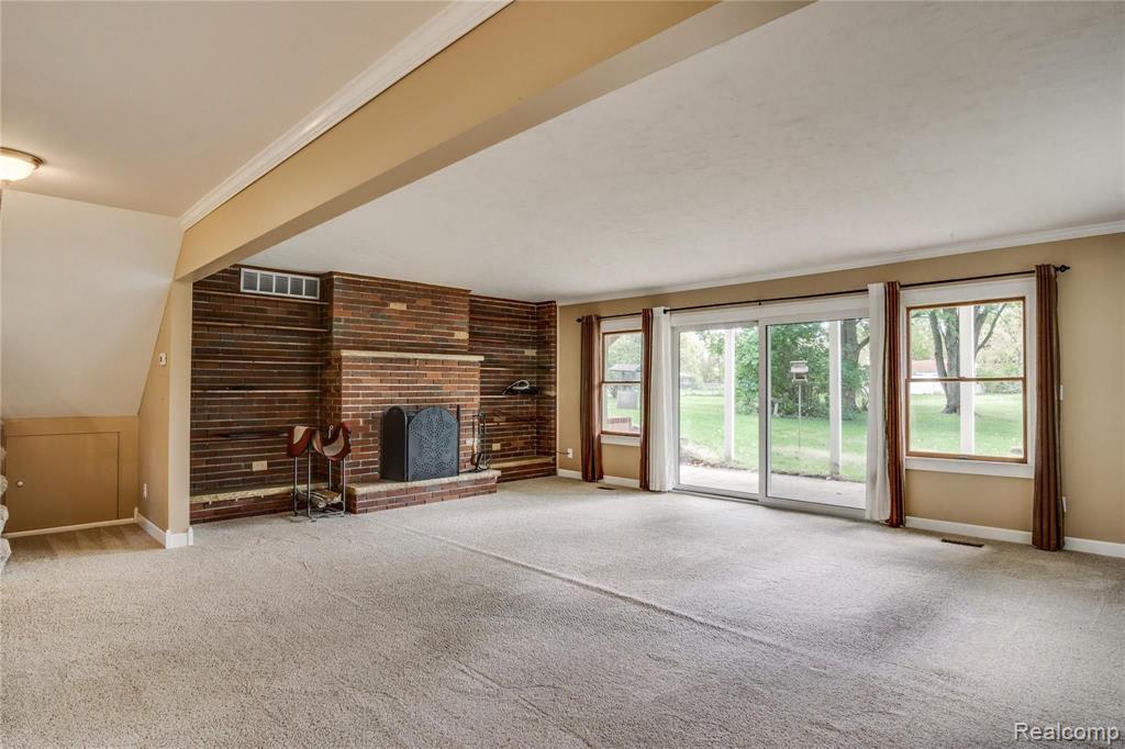 3217 Rolston Road Fenton, MI 48430 - Photo 8 of 30