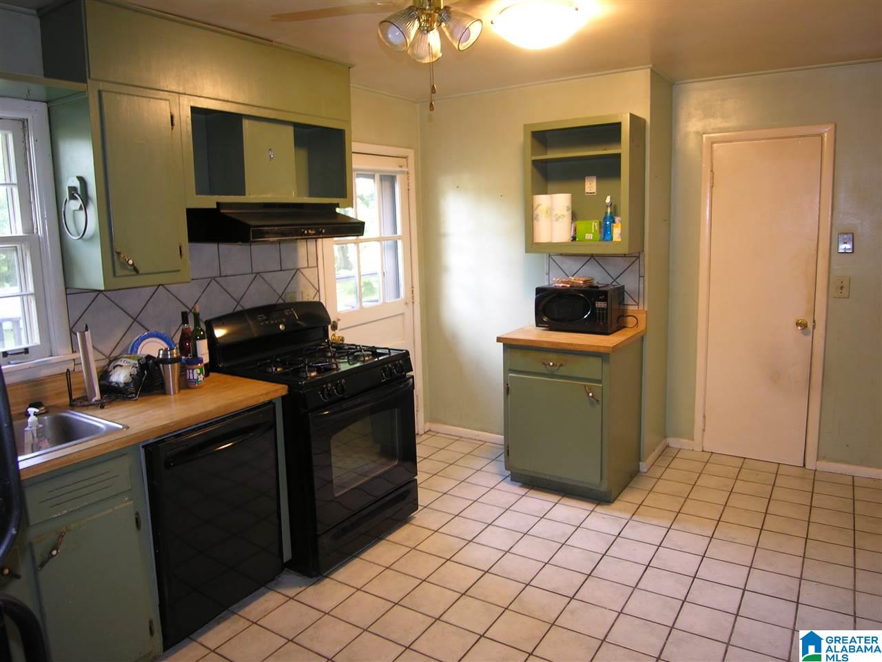 125 Oxmoor Road Homewood, AL 35209 - Photo 9 of 23