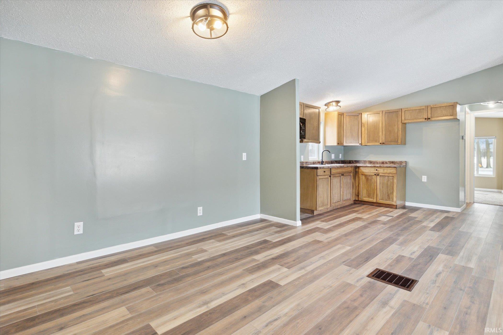 4370 Lilac Road Plymouth, IN 46563 - Photo 8 of 15 Gallery Image 8