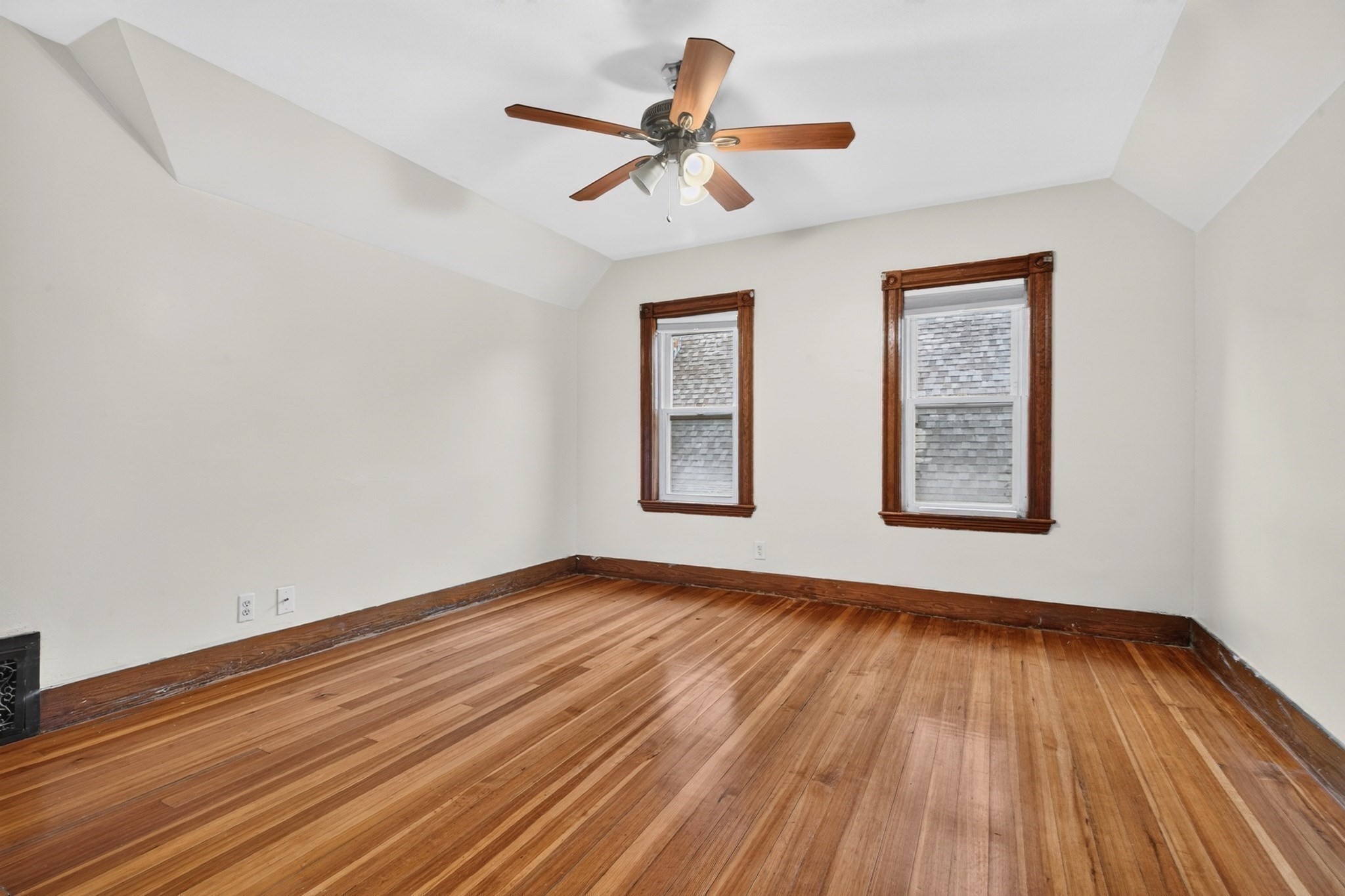 45 Edwin Street, Unit 2 Boston, MA 02124 - Photo 17 of 21 Gallery Image 17