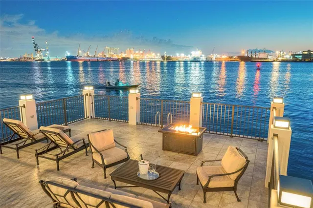 a building outdoor space with patio furniture