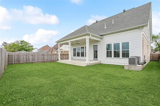$685,000 | 4123 St Elizabeth Drive, Kenner, LA 70065