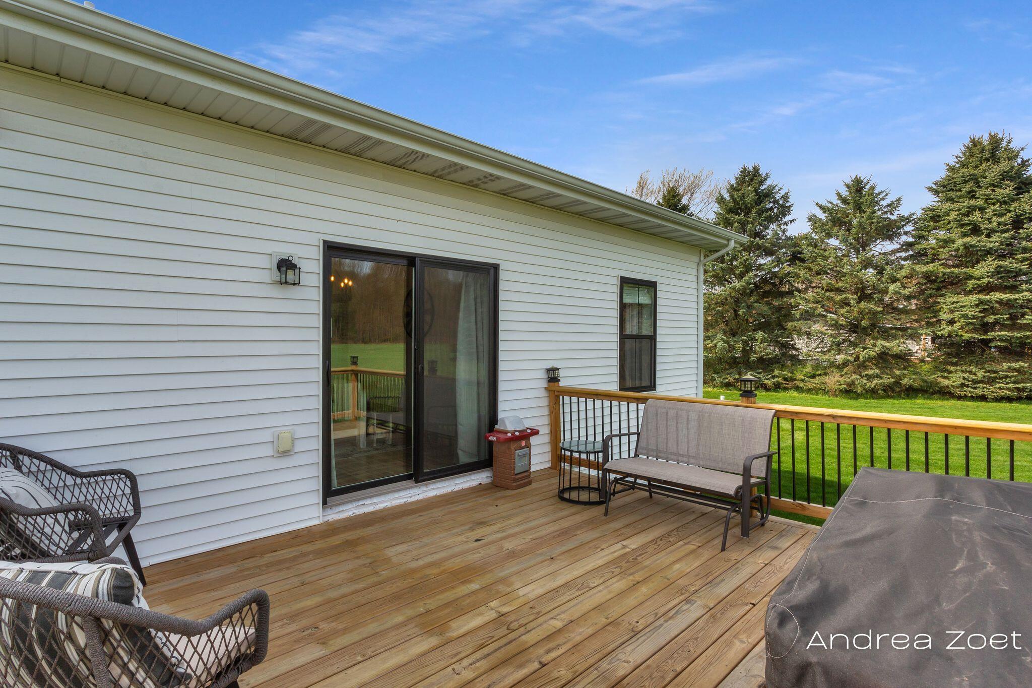 9483 Elmdale Road Clarksville, MI 48815 - Photo 8 of 46 39
