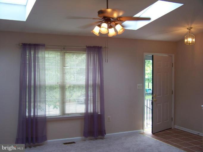 1147 Caton Road Hampstead, MD 21074 - Photo 7 of 30 Living Room
