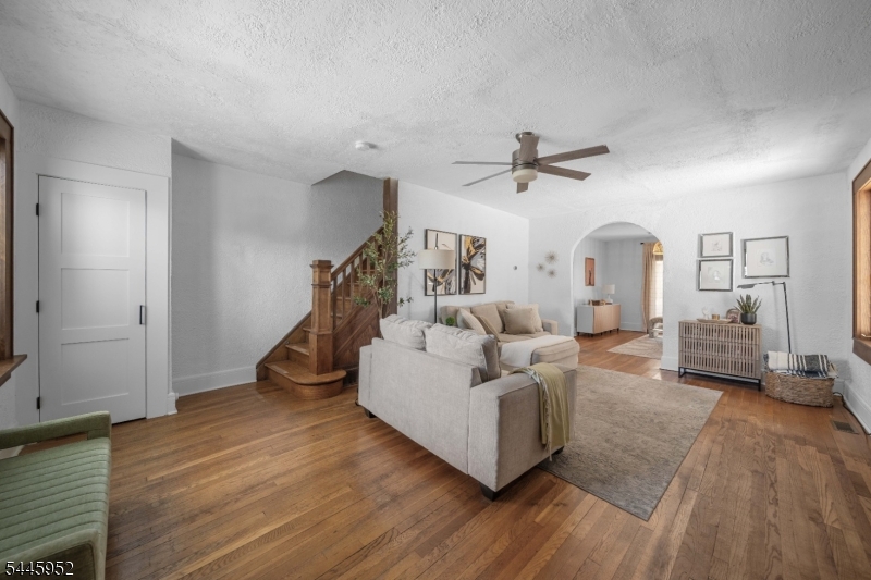 129 N Road Nutley, NJ 07110 - Photo 5 of 30