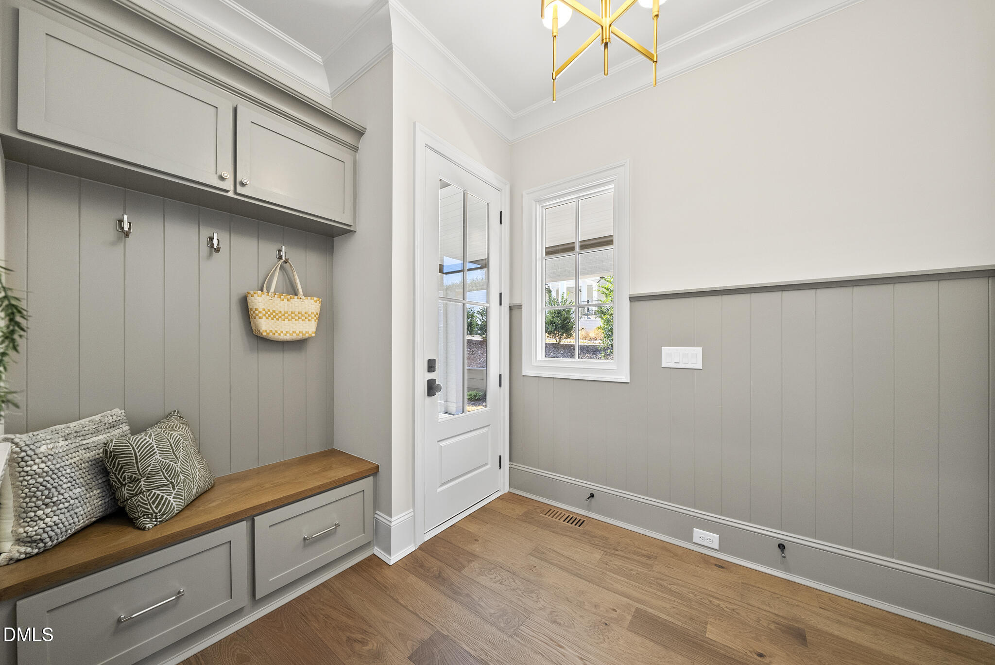 3317 Hampton Road Raleigh, NC 27607 - Photo 23 of 45 a view of room with window