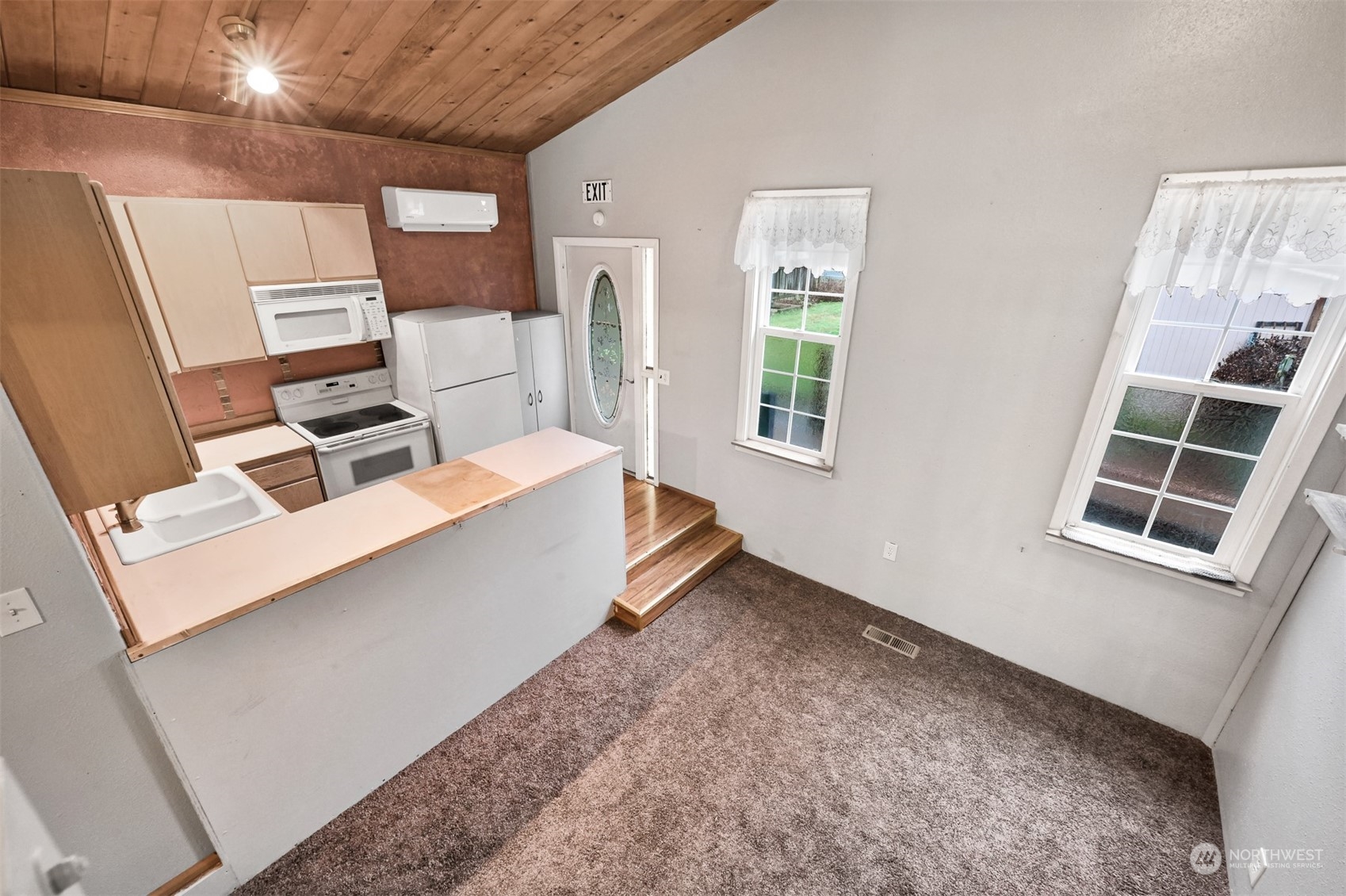 8247 Harborview Road Blaine, WA 98230 - Photo 32 of 39 Gallery Image 32