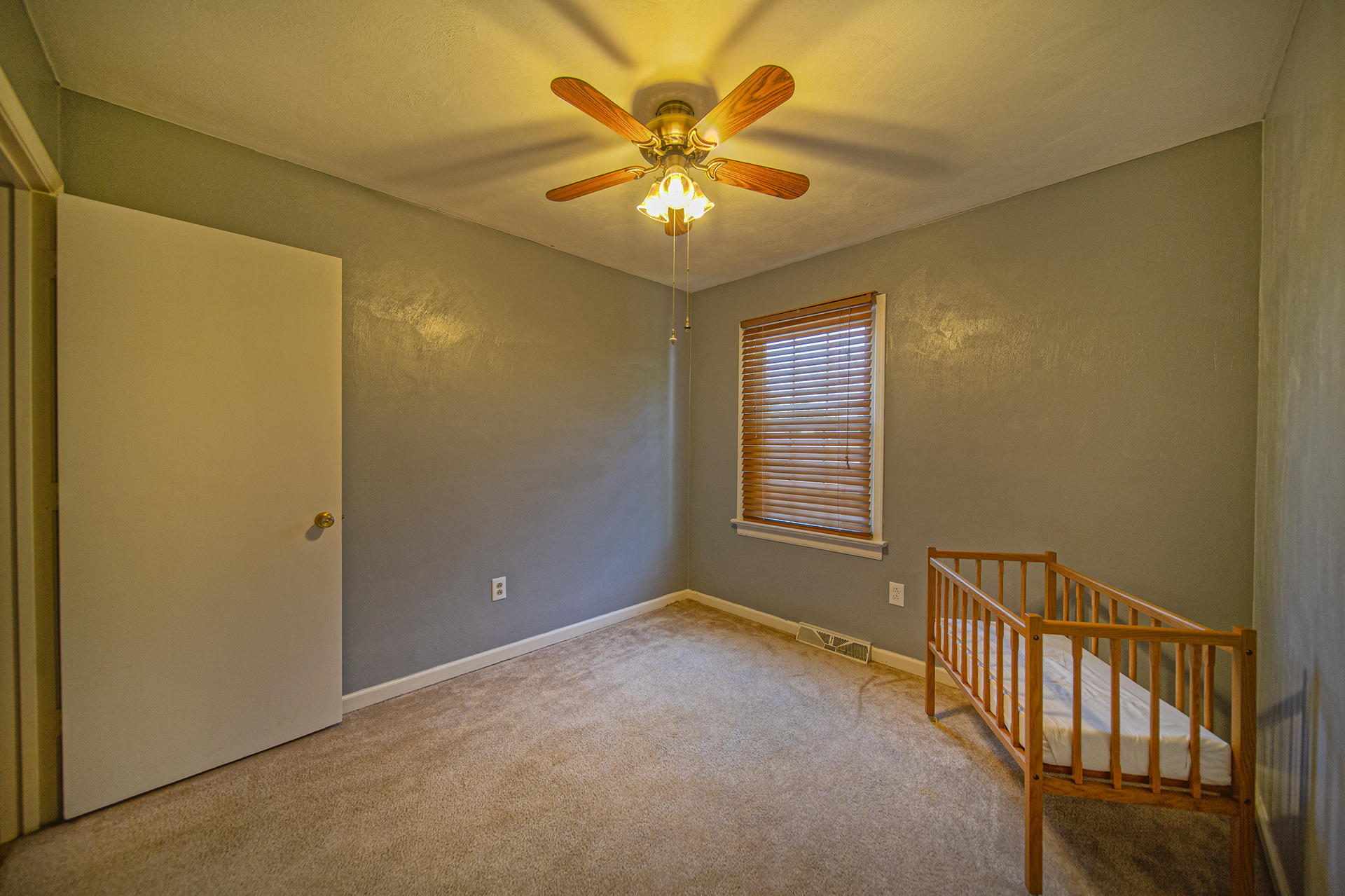 6212 Plantation Road Roanoke, VA 24019 - Photo 14 of 24 Bedroom