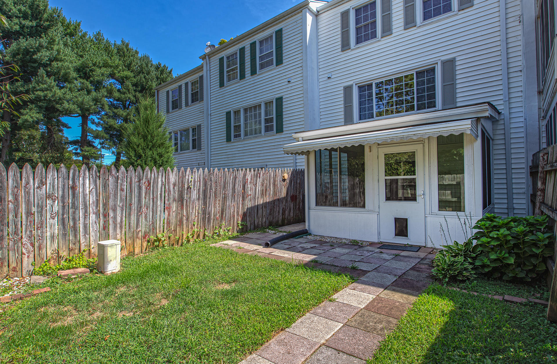 6212 Plantation Road Roanoke, VA 24019 - Photo 23 of 24 Private backyard w/privacy fence