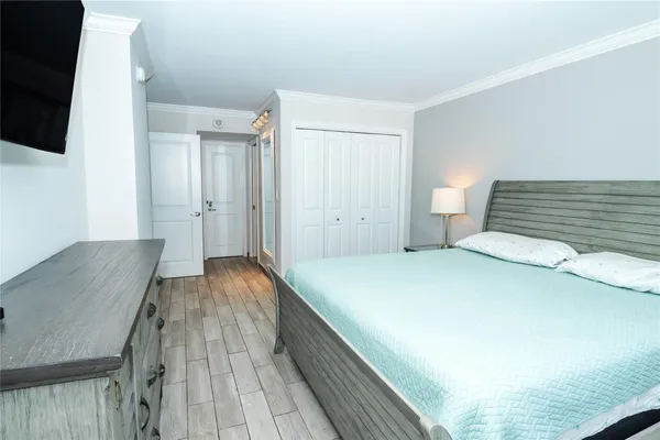 $3,600 | 101 Briny Avenue, Unit 2207, Pompano Beach, FL 33062