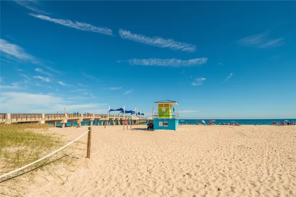 $3,600 | 101 Briny Avenue, Unit 2207, Pompano Beach, FL 33062