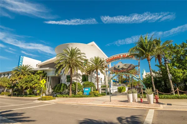 $3,600 | 101 Briny Avenue, Unit 2207, Pompano Beach, FL 33062