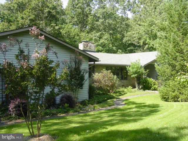 9106 Satyr Hill Road Baltimore, MD 21234 - Photo 1 of 15 Exterior (Front)