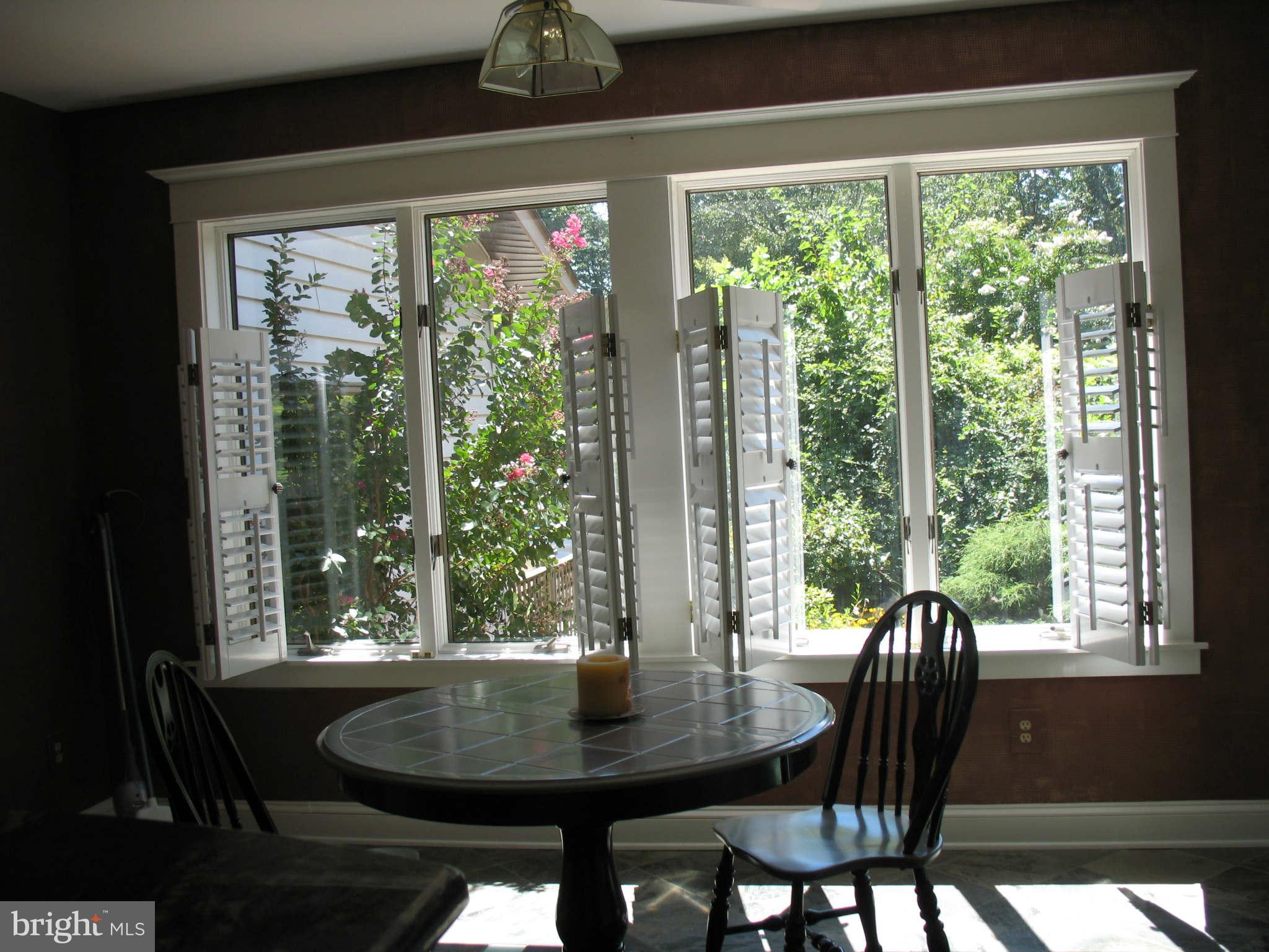 9106 Satyr Hill Road Baltimore, MD 21234 - Photo 2 of 15 Kitchen