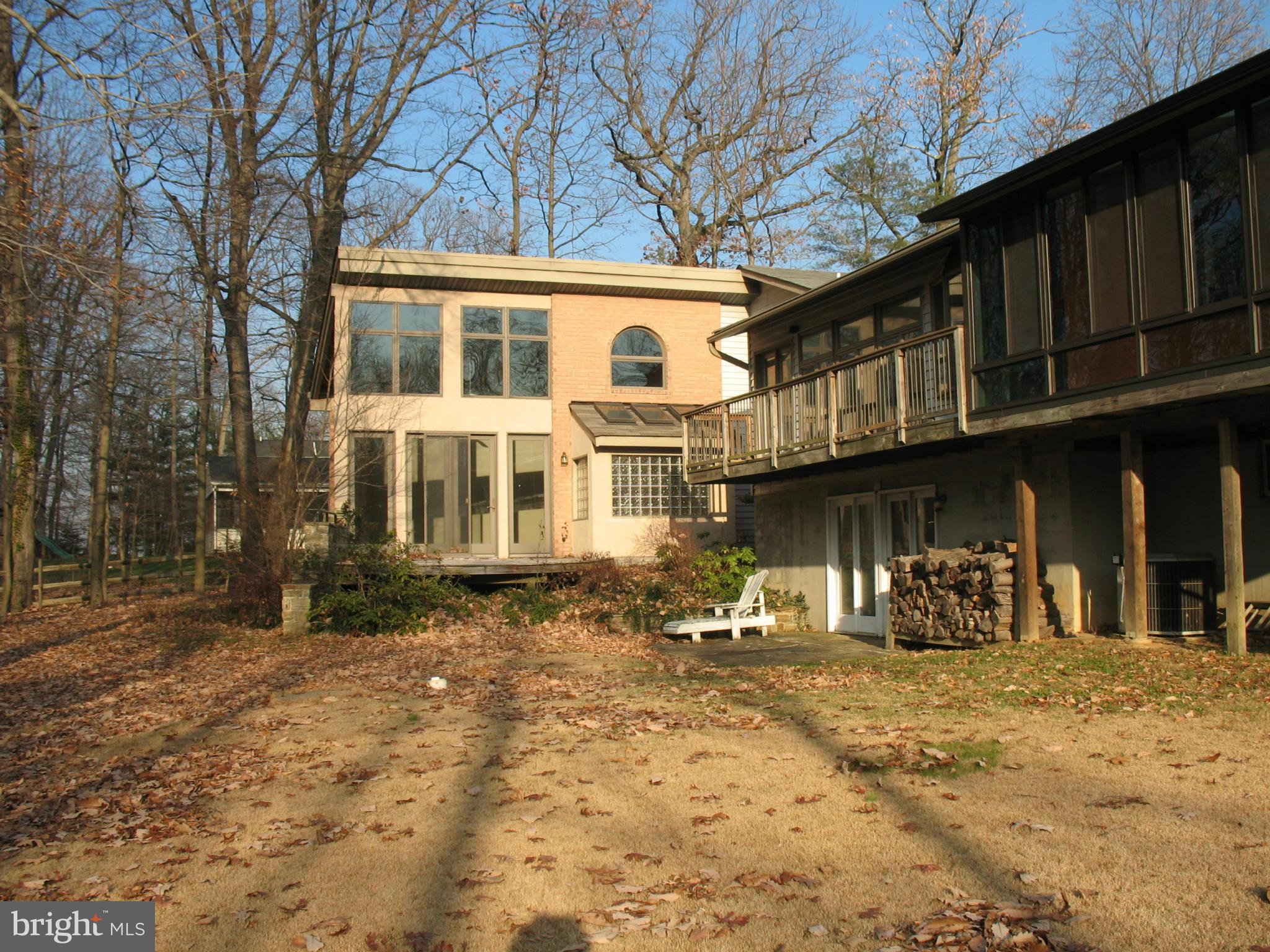 9106 Satyr Hill Road Baltimore, MD 21234 - Photo 14 of 15 Exterior (Rear)