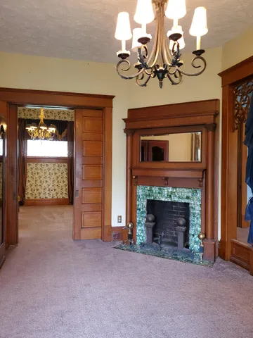 $229,500 | 407 North 3rd Street, Kentland, IN 47951