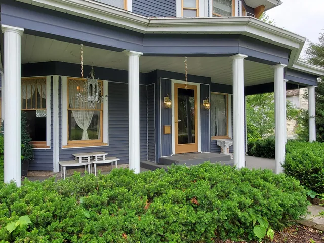 $229,500 | 407 North 3rd Street, Kentland, IN 47951