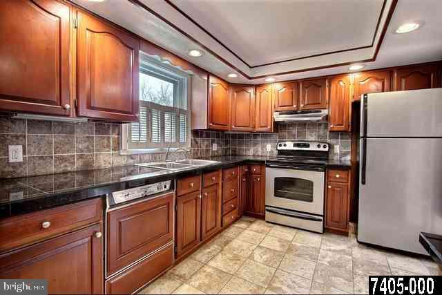 2480 Freysville Road Red Lion, PA 17356 - Photo 4 of 25 Gallery Image 4