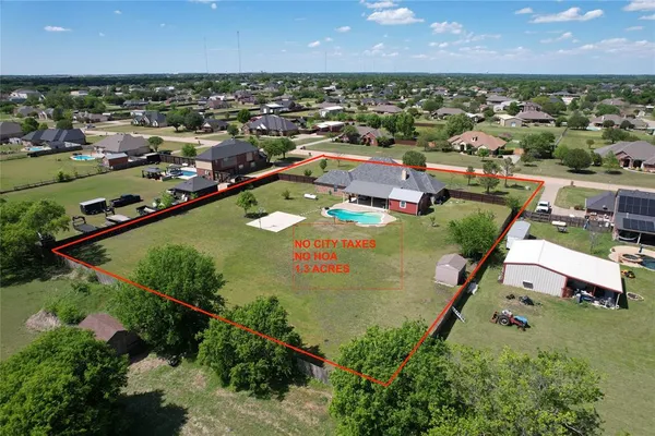 $650,000 | 5640 Jennifer Lane, Midlothian, TX 76065