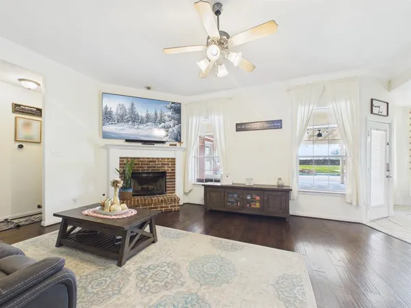 $650,000 | 5640 Jennifer Lane, Midlothian, TX 76065