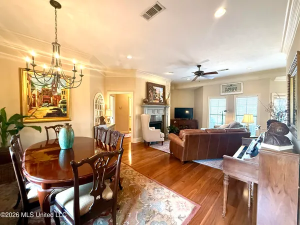 $379,900 | 563 Eastside Cove, Brandon, MS 39047